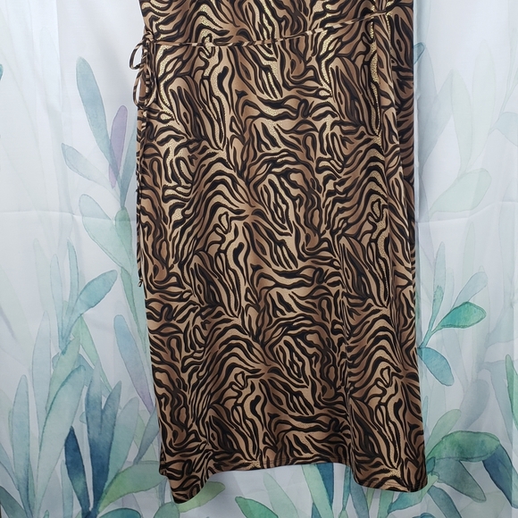 Anna sz 1X animal print wrap dress - Picture 2 of 9